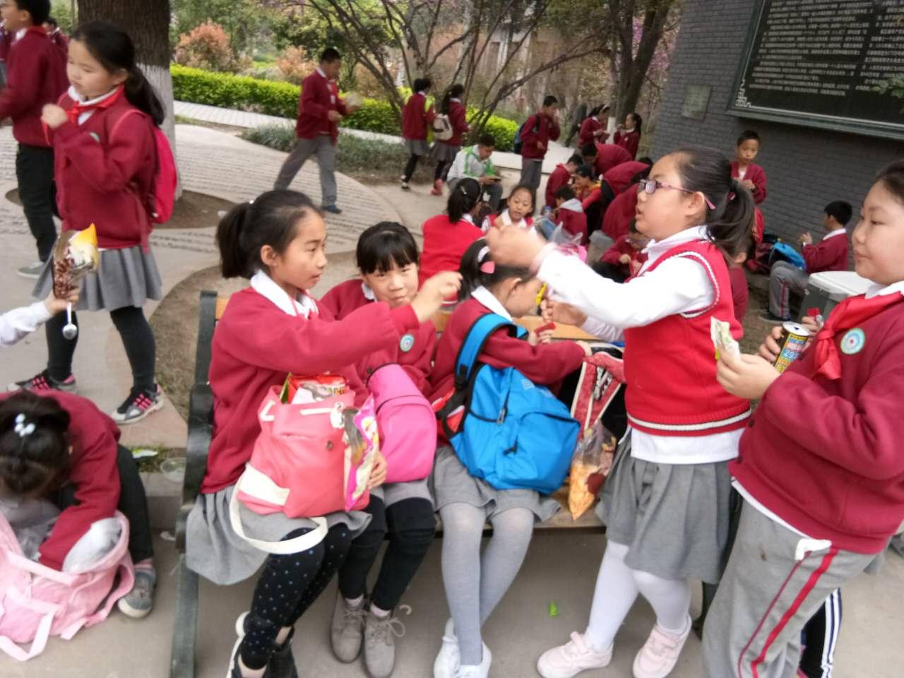 最新QQ游戏大厅，游戏爱好者的梦幻乐园